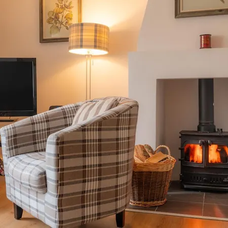 Abbey Holidays Loch Ness Luxury Self Catering 2 Bedroom Cottages Fort Augustus Room photo