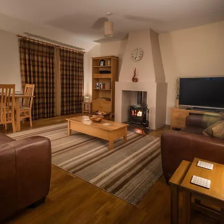 Abbey Holidays Loch Ness Luxury Self Catering 2 Bedroom Cottages Fort Augustus Exterior photo