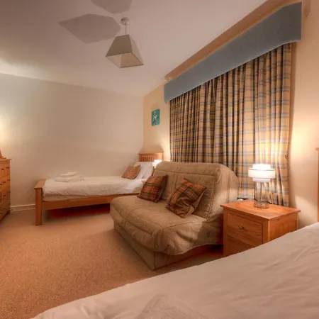 Abbey Holidays Loch Ness Luxury Self Catering 2 Bedroom Cottages Fort Augustus Room photo