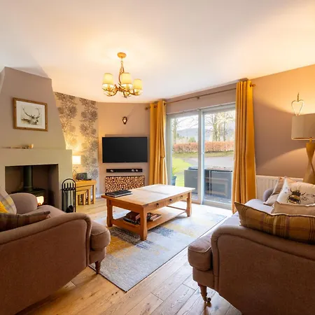 Abbey Holidays Loch Ness Luxury Self Catering 2 Bedroom Cottages Fort Augustus Room photo