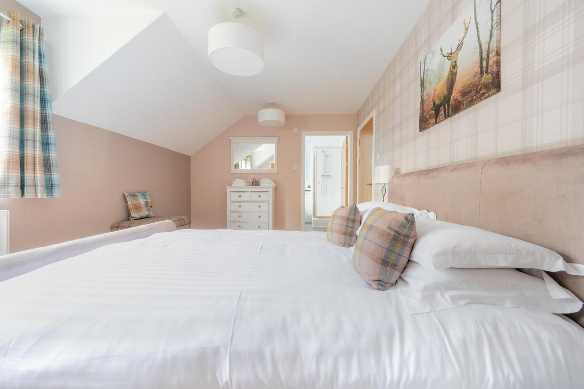 Abbey Holidays Loch Ness Luxury Self Catering 2 Bedroom Fort Augustus