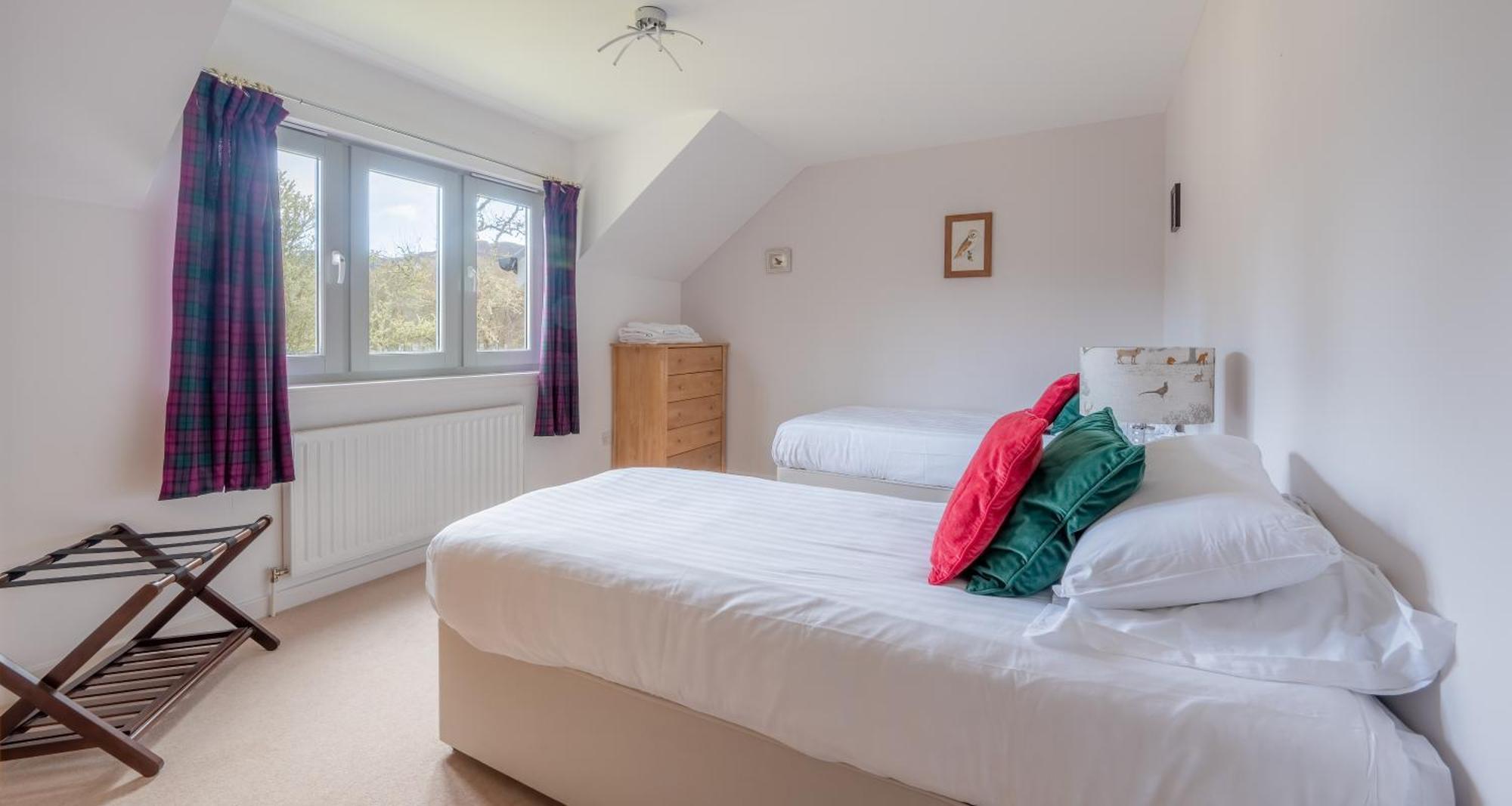 Abbey Holidays Loch Ness Luxury Self Catering 2 Bedroom Holiday home
