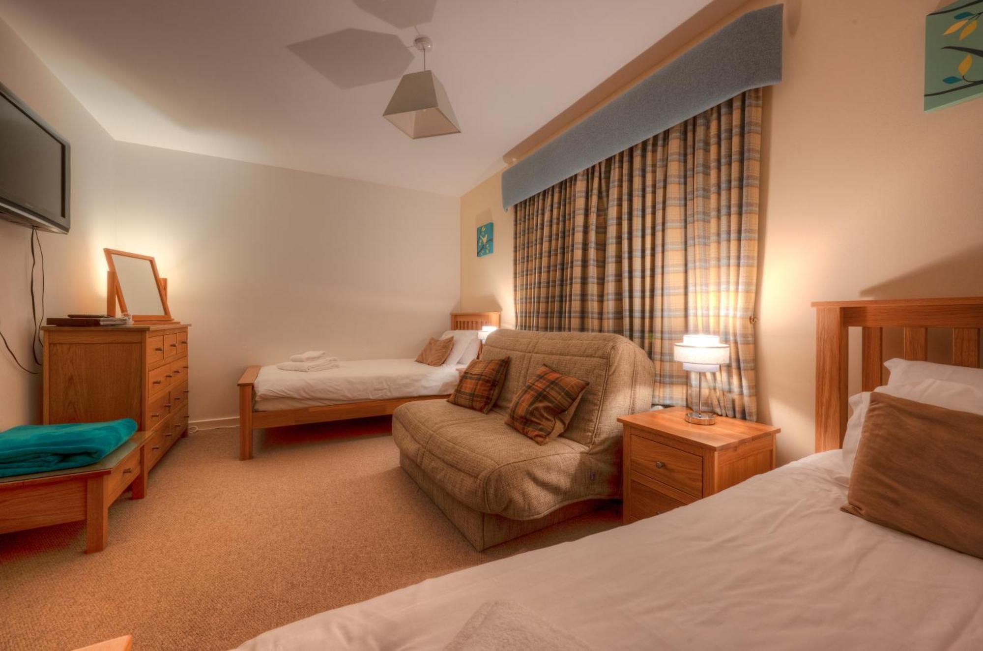 Abbey Holidays Loch Ness Luxury Self Catering 2 Bedroom *